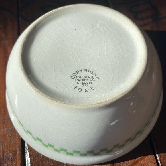 RARE VINTAGE RALSTON PURINA COMPANY ADVERTISING CEREAL 
BOWL, DATED 1925 - Picture 4 of 4